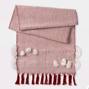 Opalhouse Chunky Weave w/Poms Red Table Runner